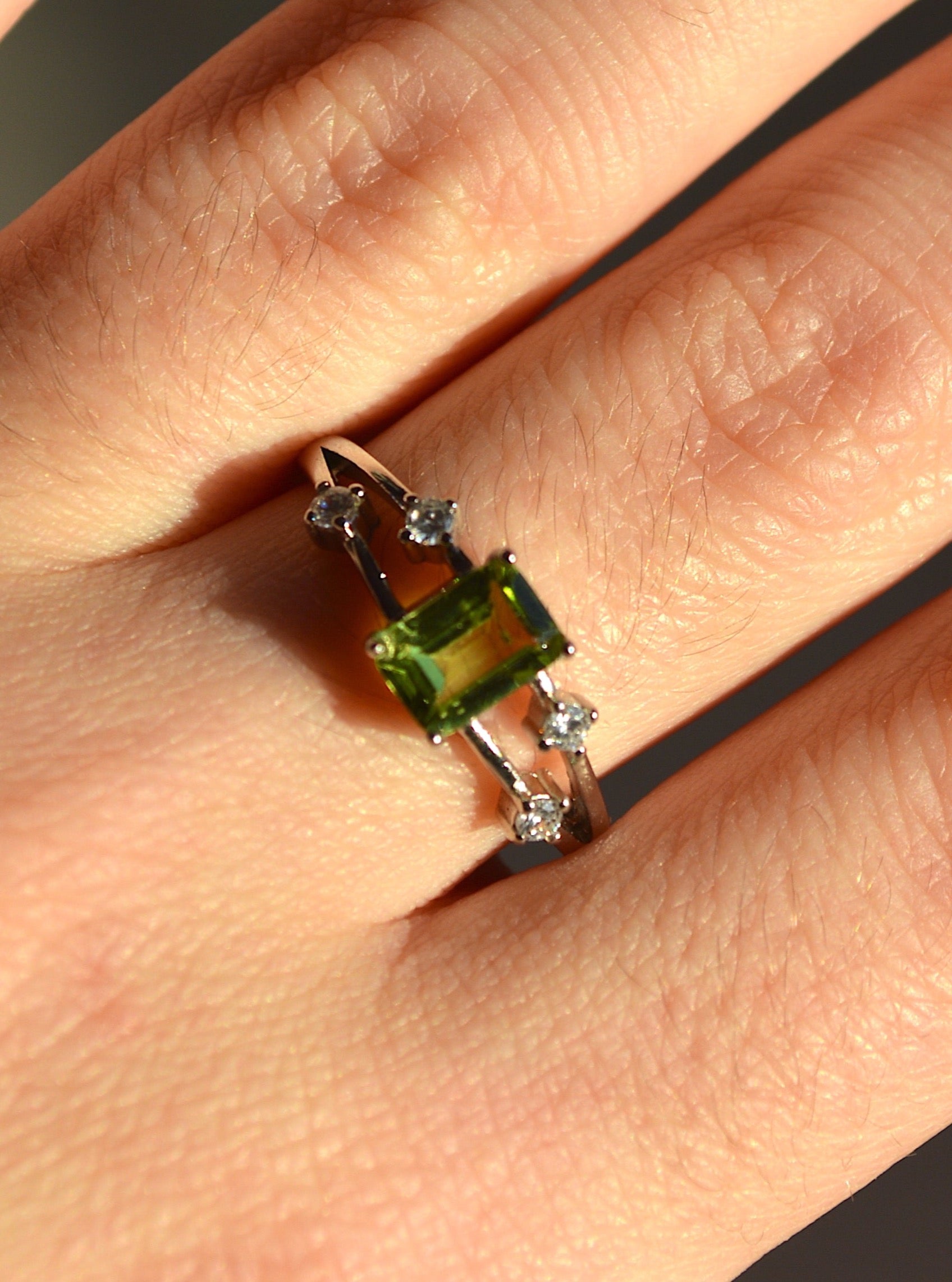 Peridot Faceted Sterling Silver Ring